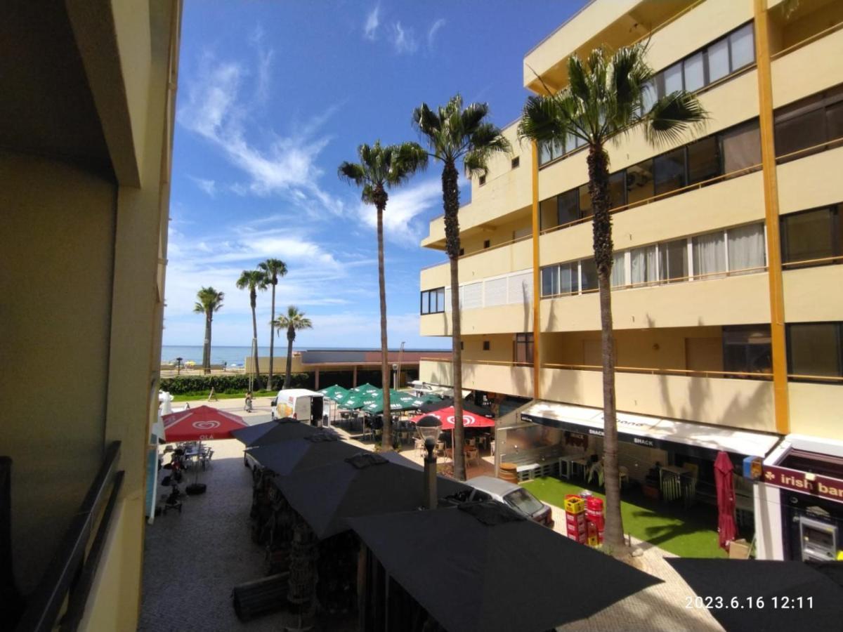 Cozy Apartment In Quarteira Exterior photo