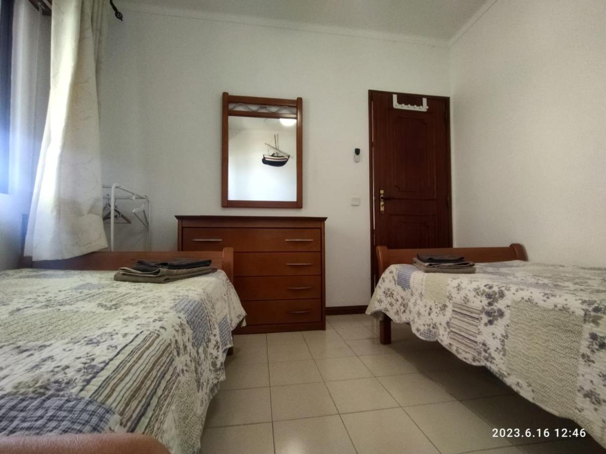 Cozy Apartment In Quarteira Exterior photo
